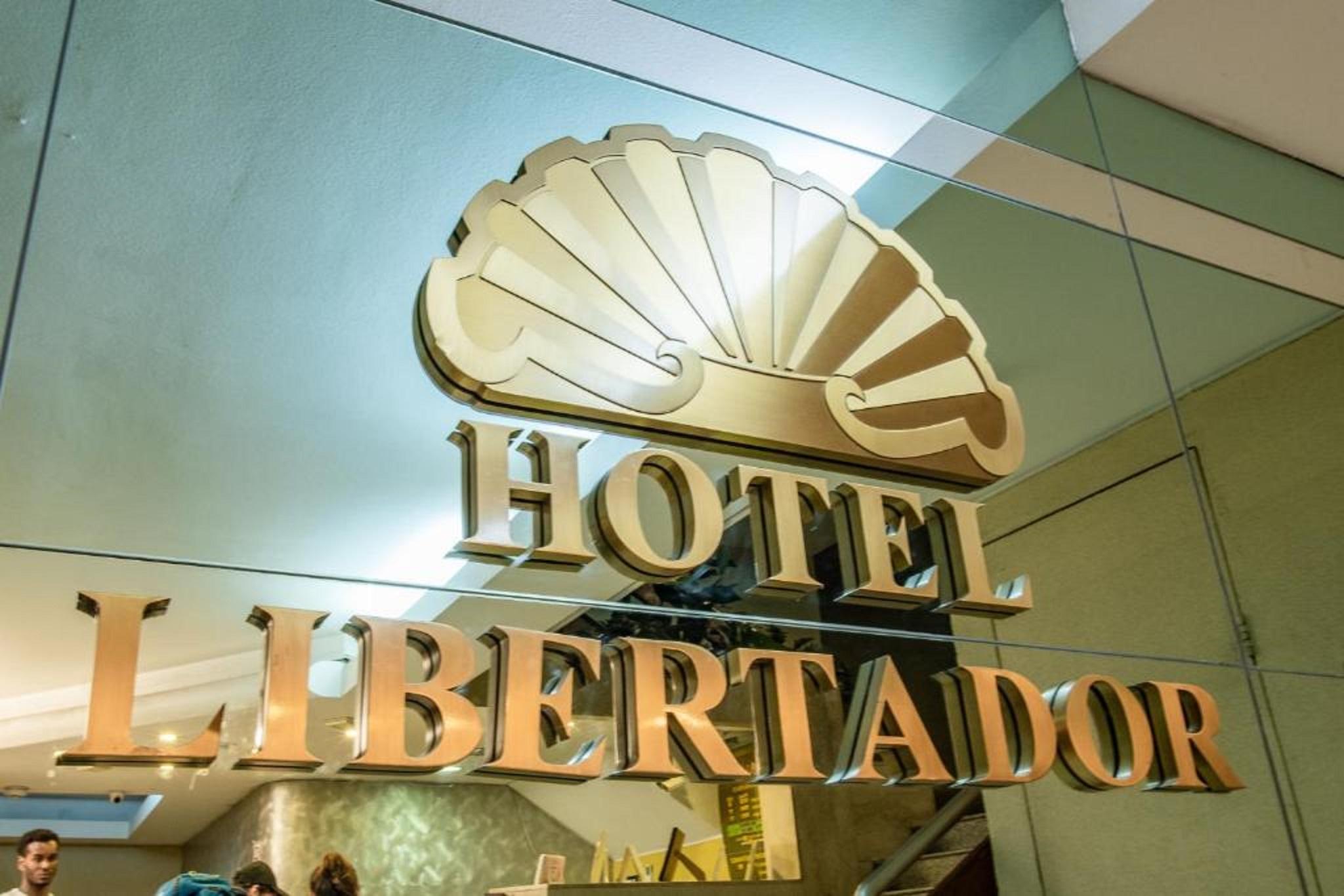 Hotel Libertador Santiago del Cile Esterno foto