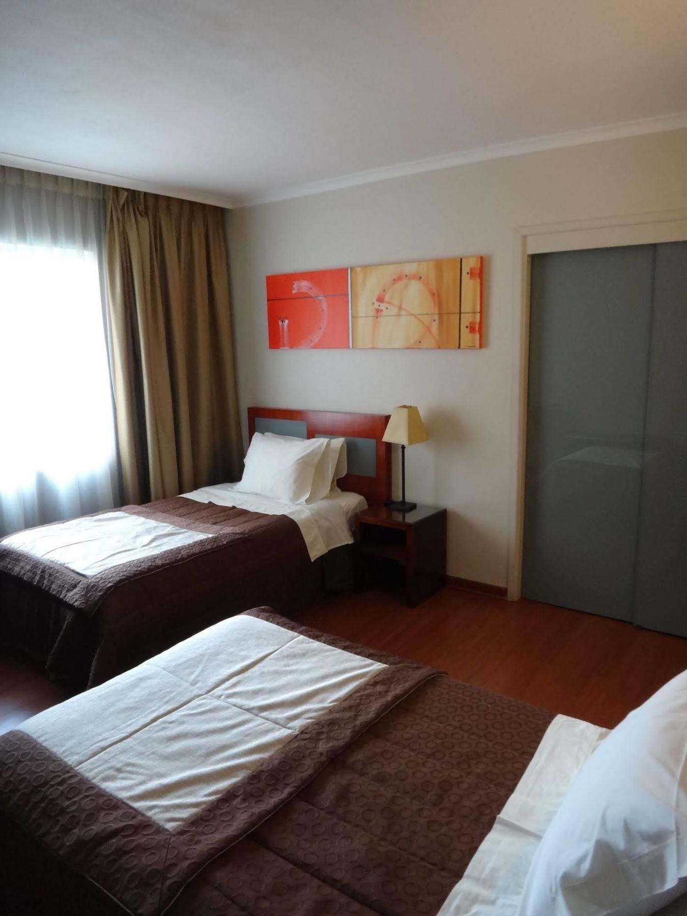 Hotel Libertador Santiago del Cile Esterno foto