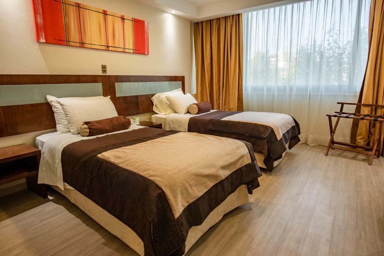 Hotel Libertador Santiago del Cile Esterno foto