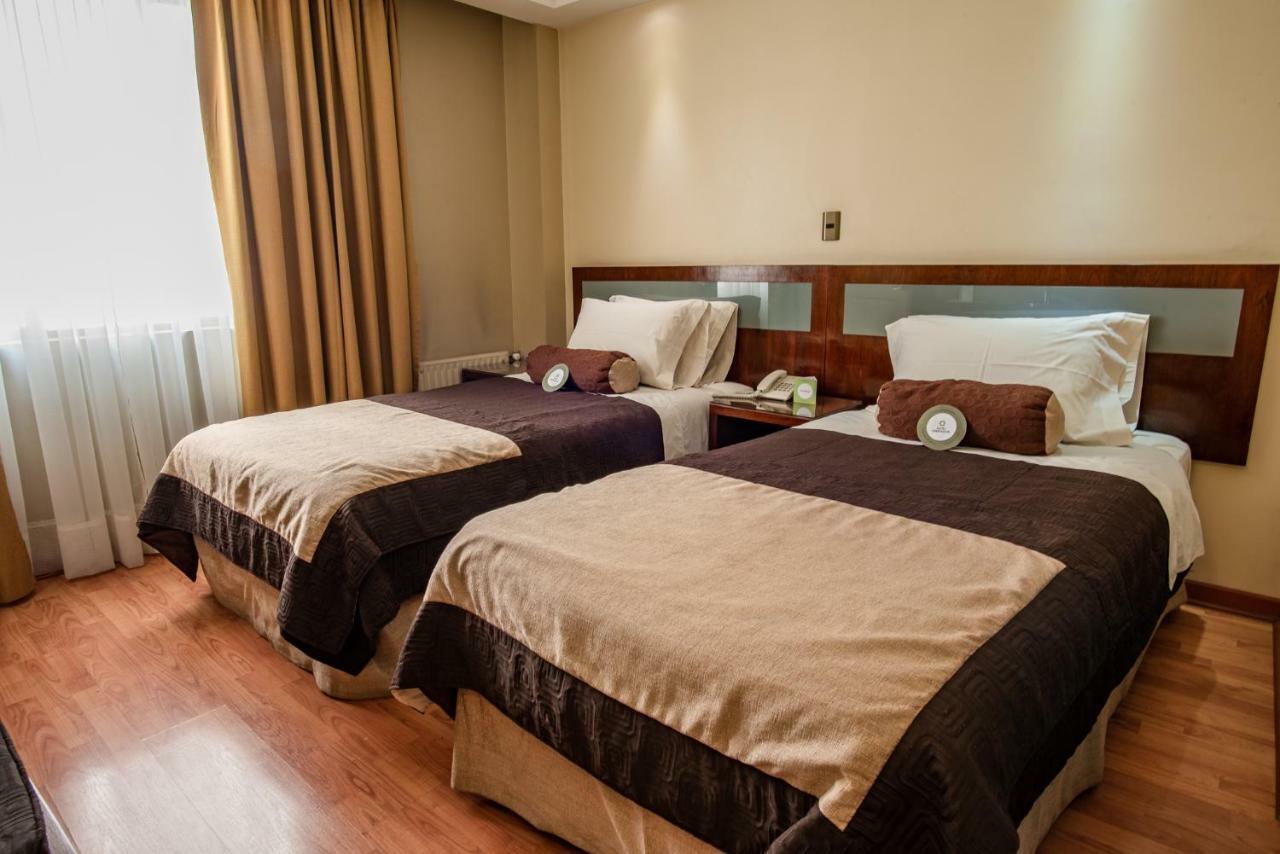 Hotel Libertador Santiago del Cile Esterno foto